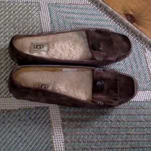 Women's Ugg Australia Shoes Moccasins Size 9.5